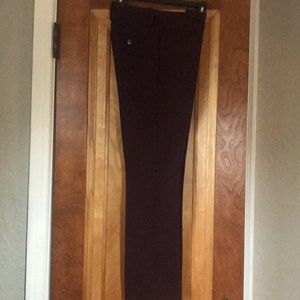 The Limited Drew Fit pants size 2 color wine.